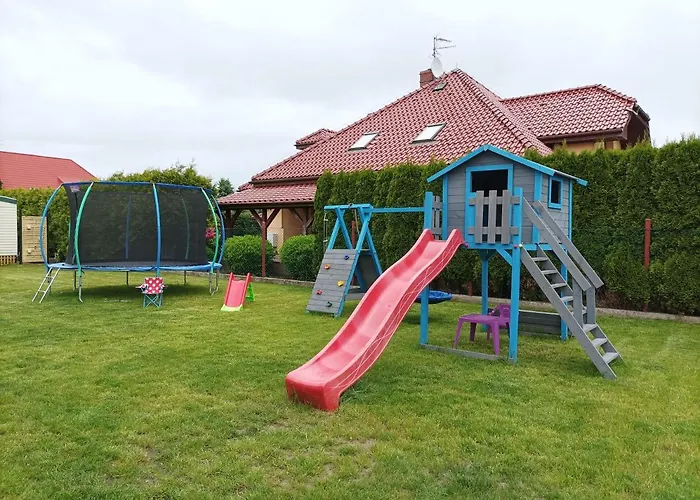 Apartamentowe Aura Grzybowo (West Pomeranian)